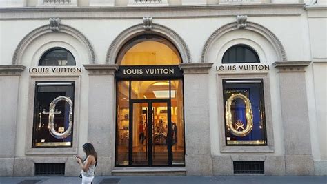 louis vuitton burn old stock|why did Louis Vuitton destroy merchandise.